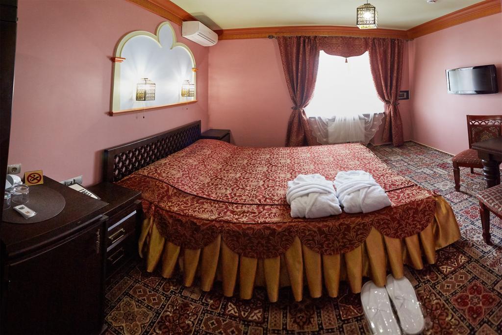 Pidkova Hotel Rivne Room photo
